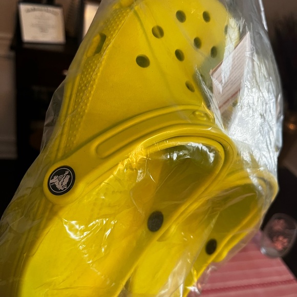 Womens crocs citrus size 9 - Picture 3 of 8